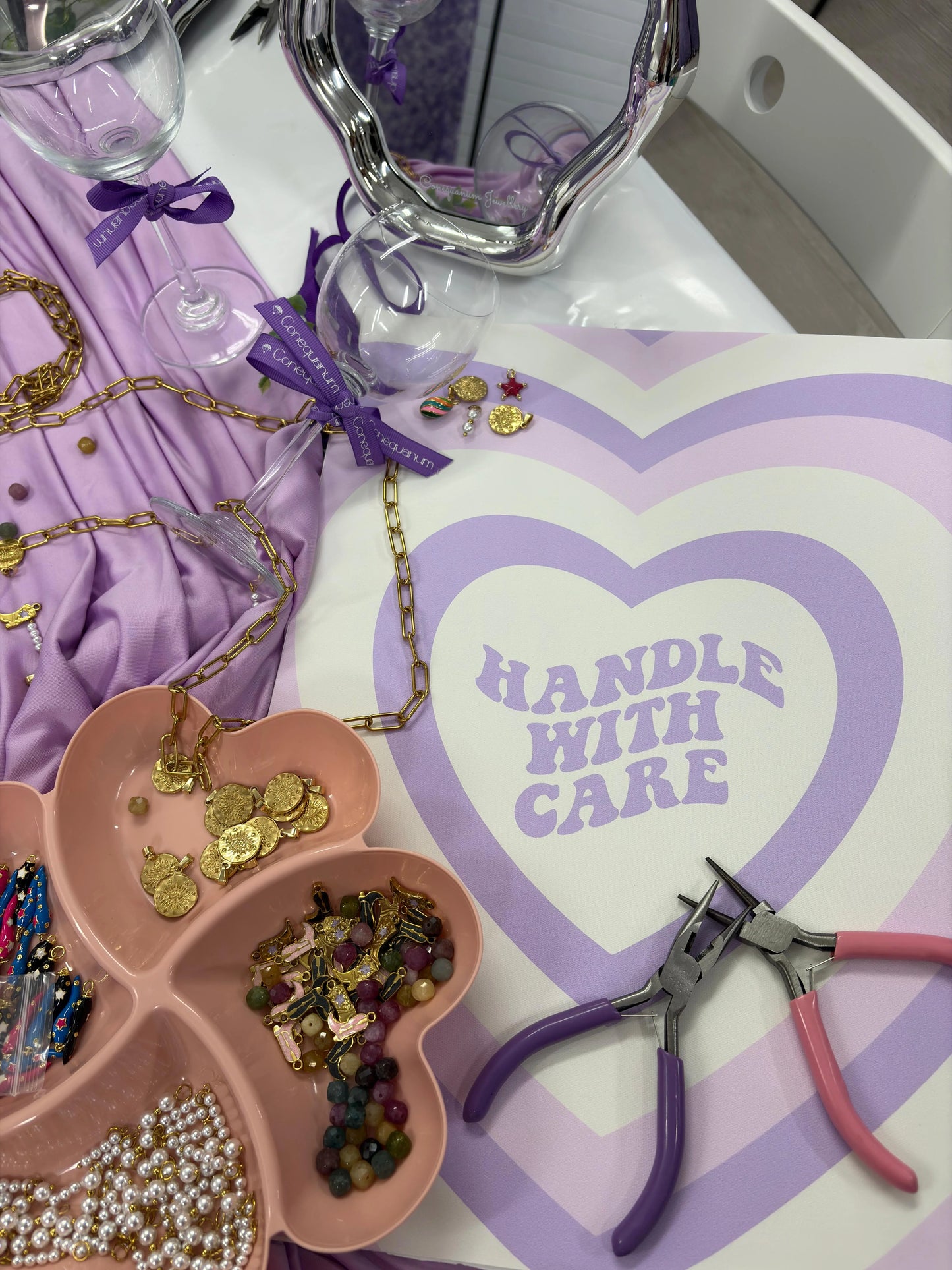 VIERNES 30 ENERO 18:00h