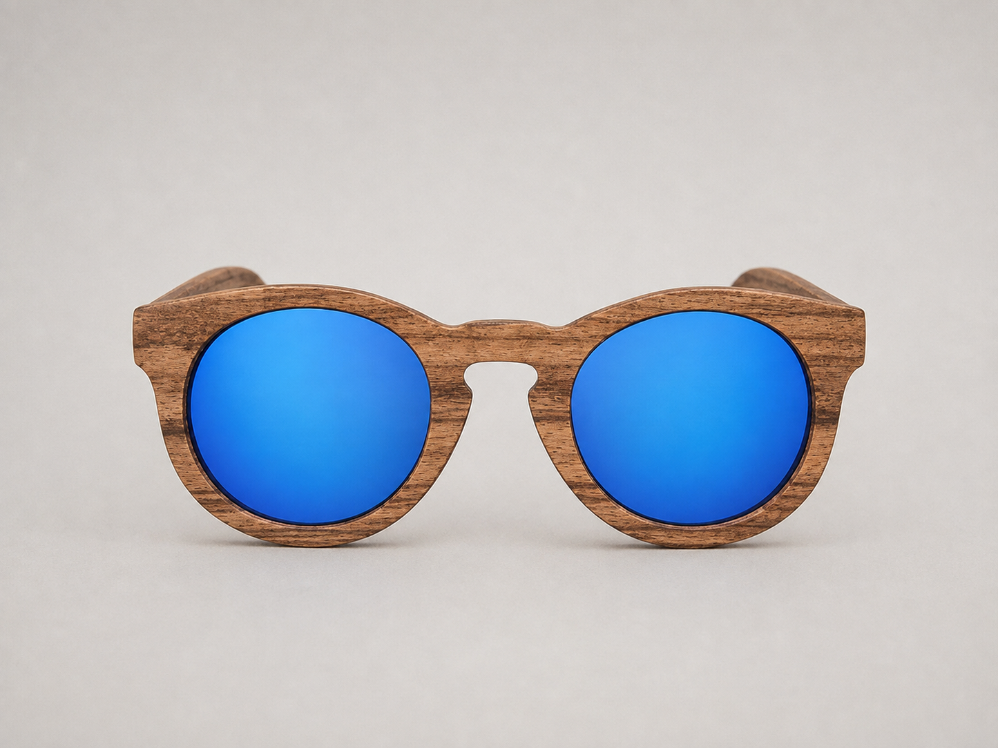 Gafas de madera redondas con espejo azul