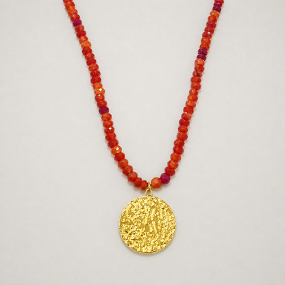 Collar piedrecitas rojo