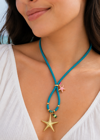 Collar estrella de mar azul con charms
