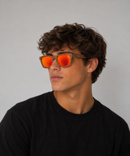Gafas de madera con espejo naranja