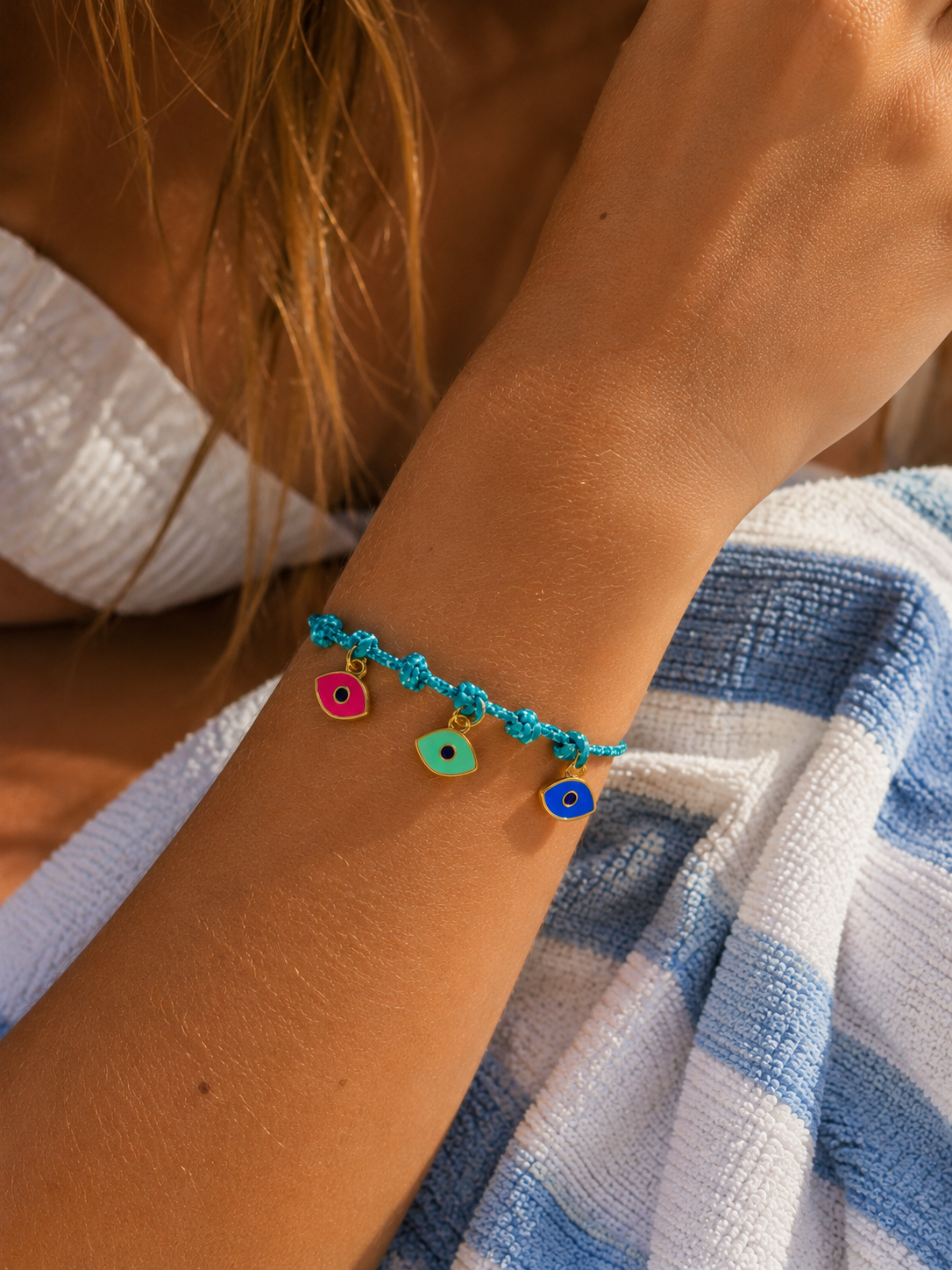 Pulsera tres ojos