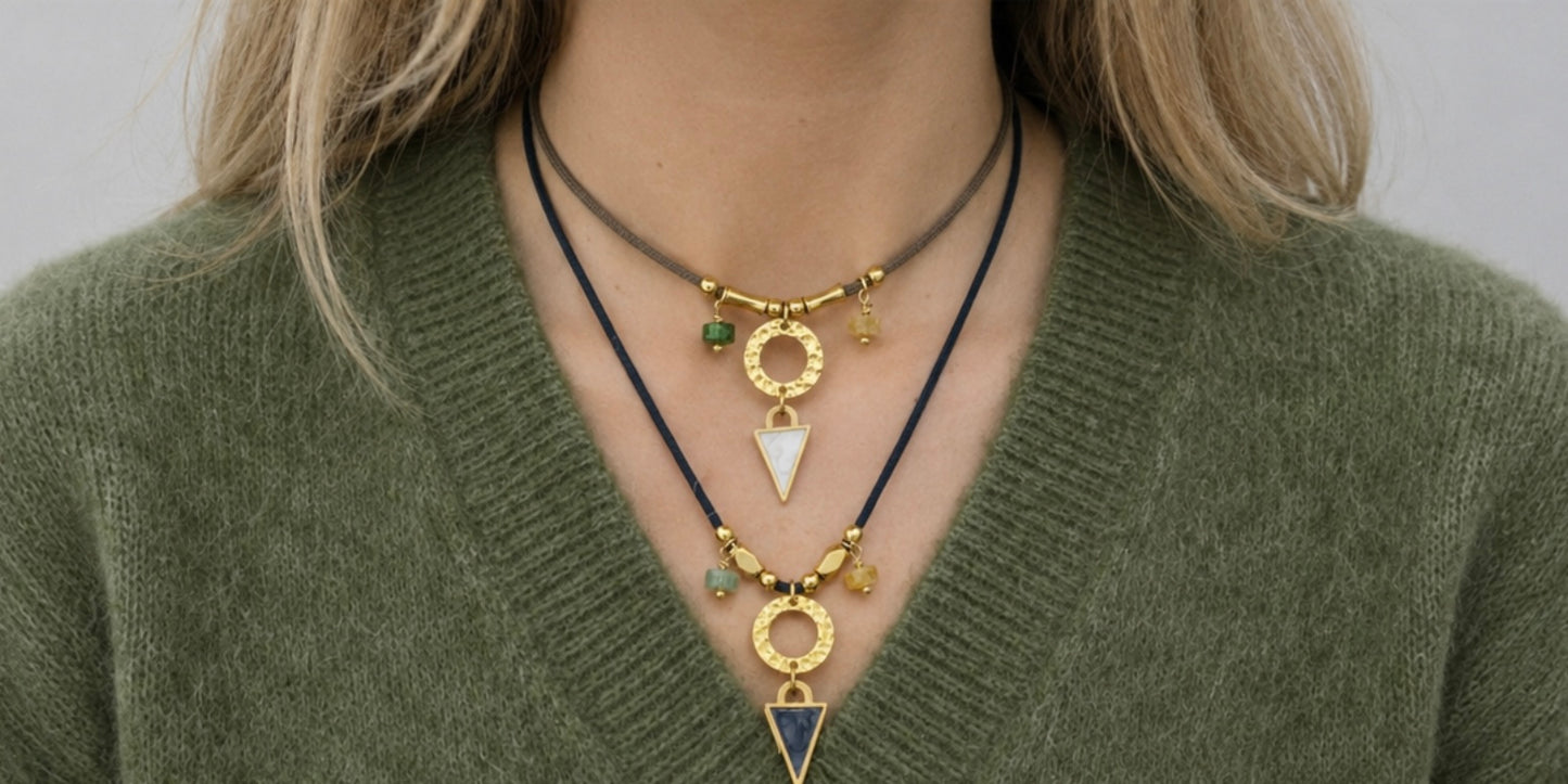 Collar Triángulo