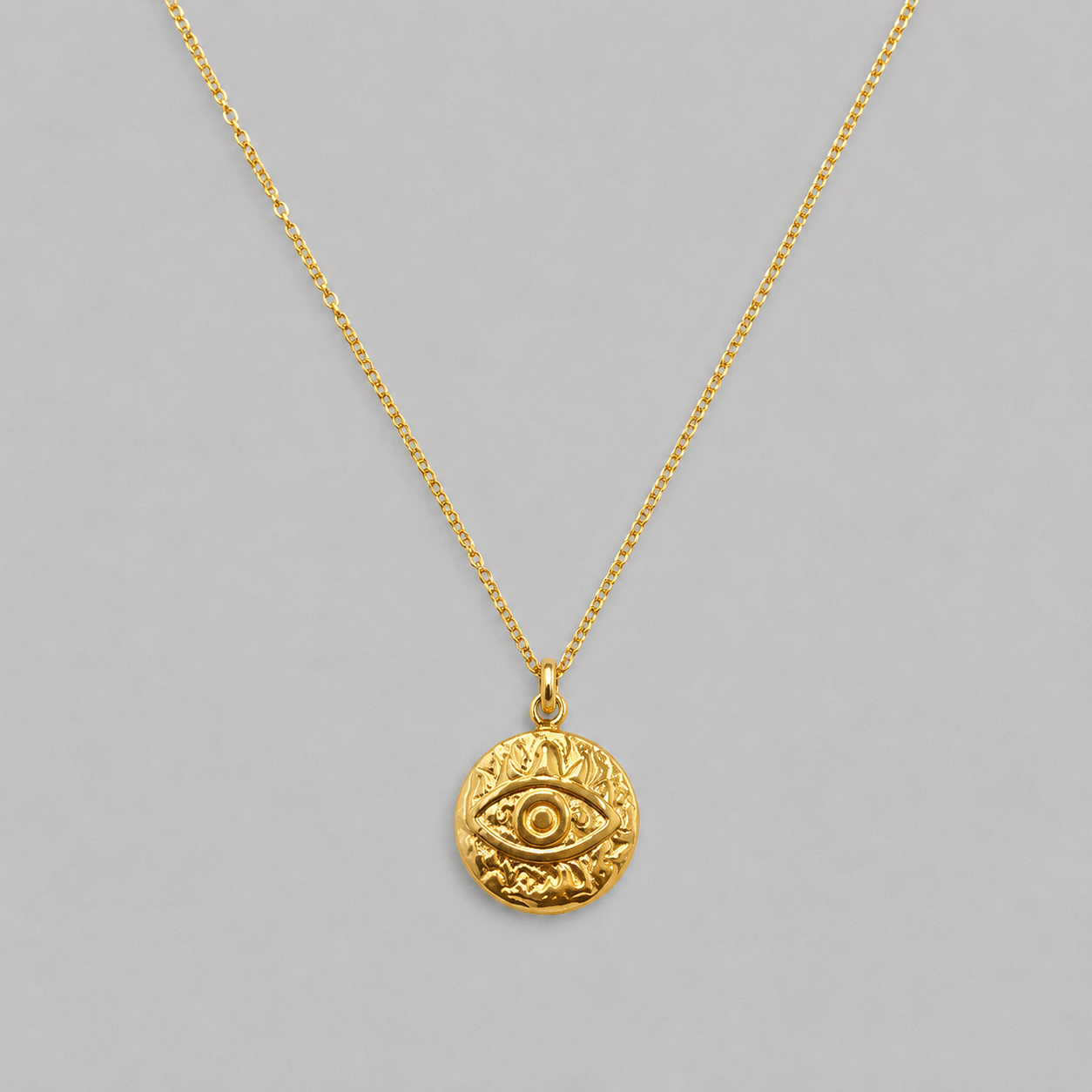 Collar medallón ojo