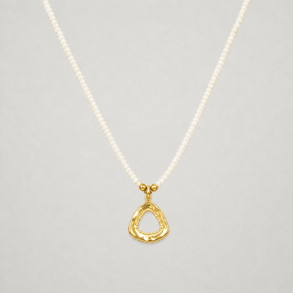 Collar piedras blanco