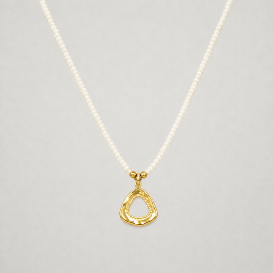 Collar piedras blanco