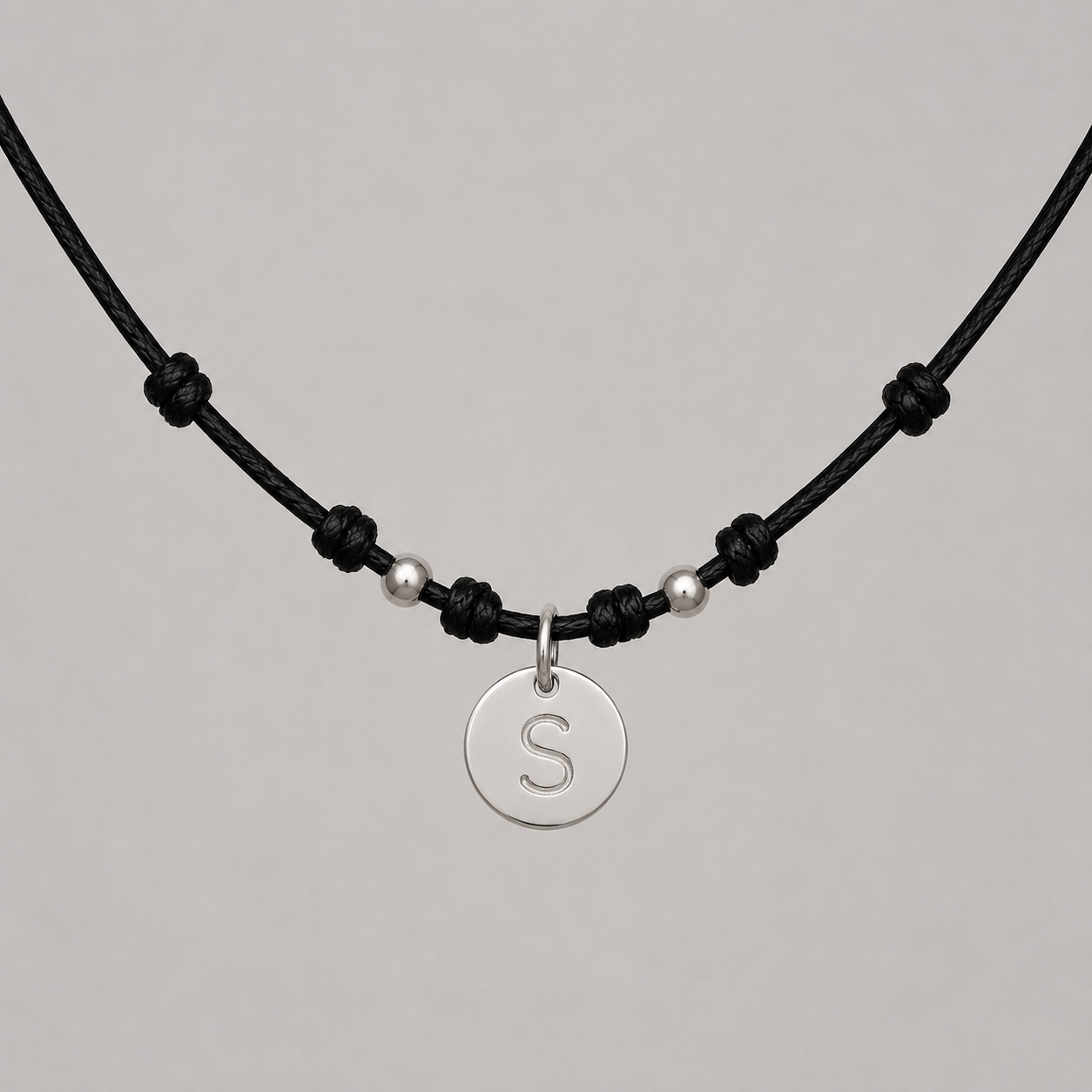 Collar inicial plata