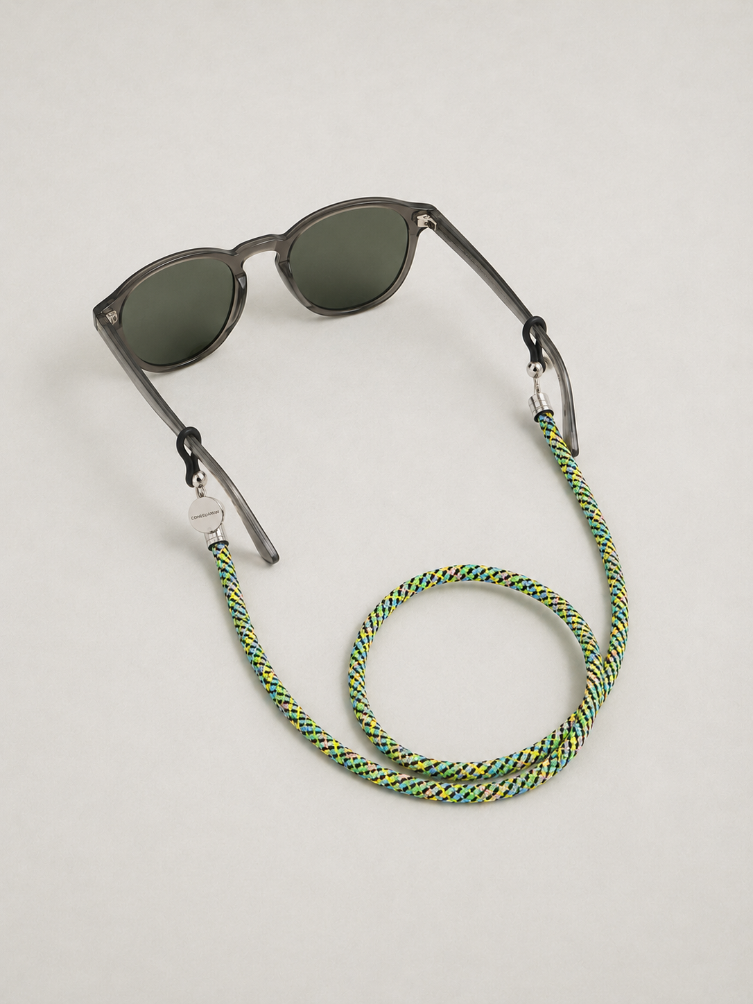 Cuelga gafas