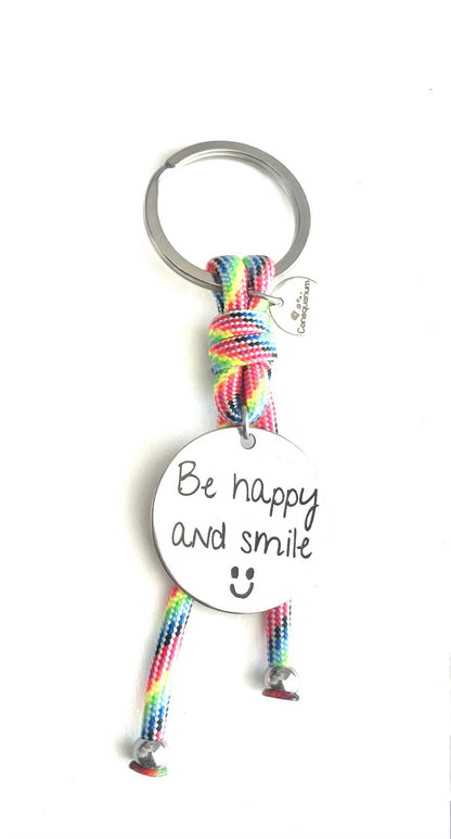 Llavero "Be happy and smile"