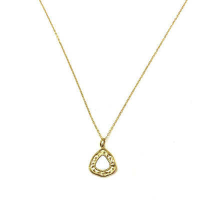 Collar medallón triangular blanco